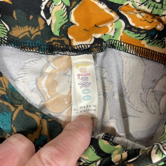 LuLaRoe New Kids L/XL Green Floral Leggings NWT - Picture 4 of 8